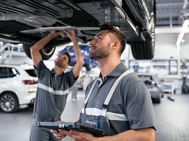 Service. BMW Repair Inclusive.
